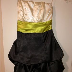 short black and cream dress with green accent